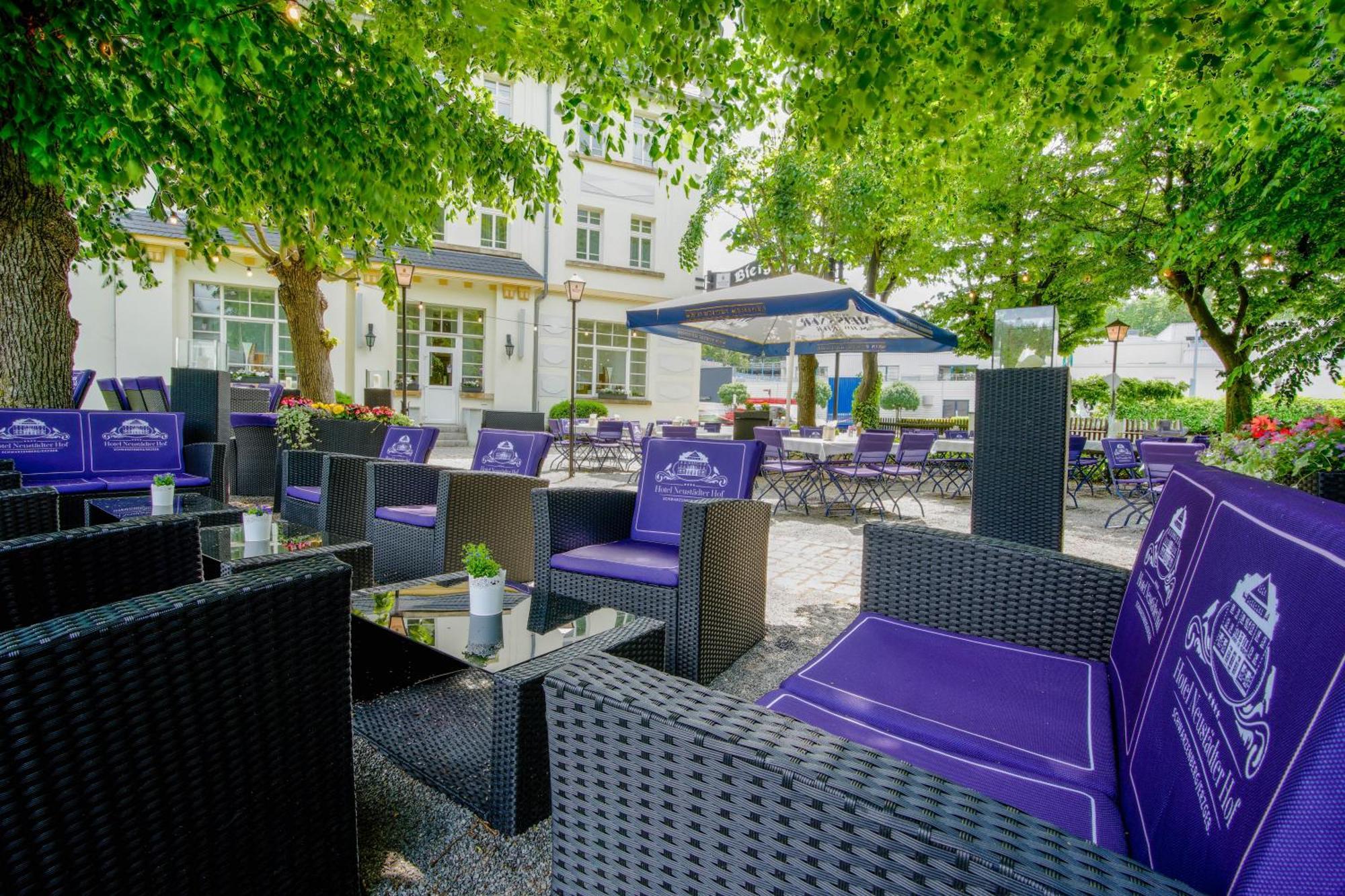 Hotel Neustaedter Hof Schwarzenberg  Bagian luar foto