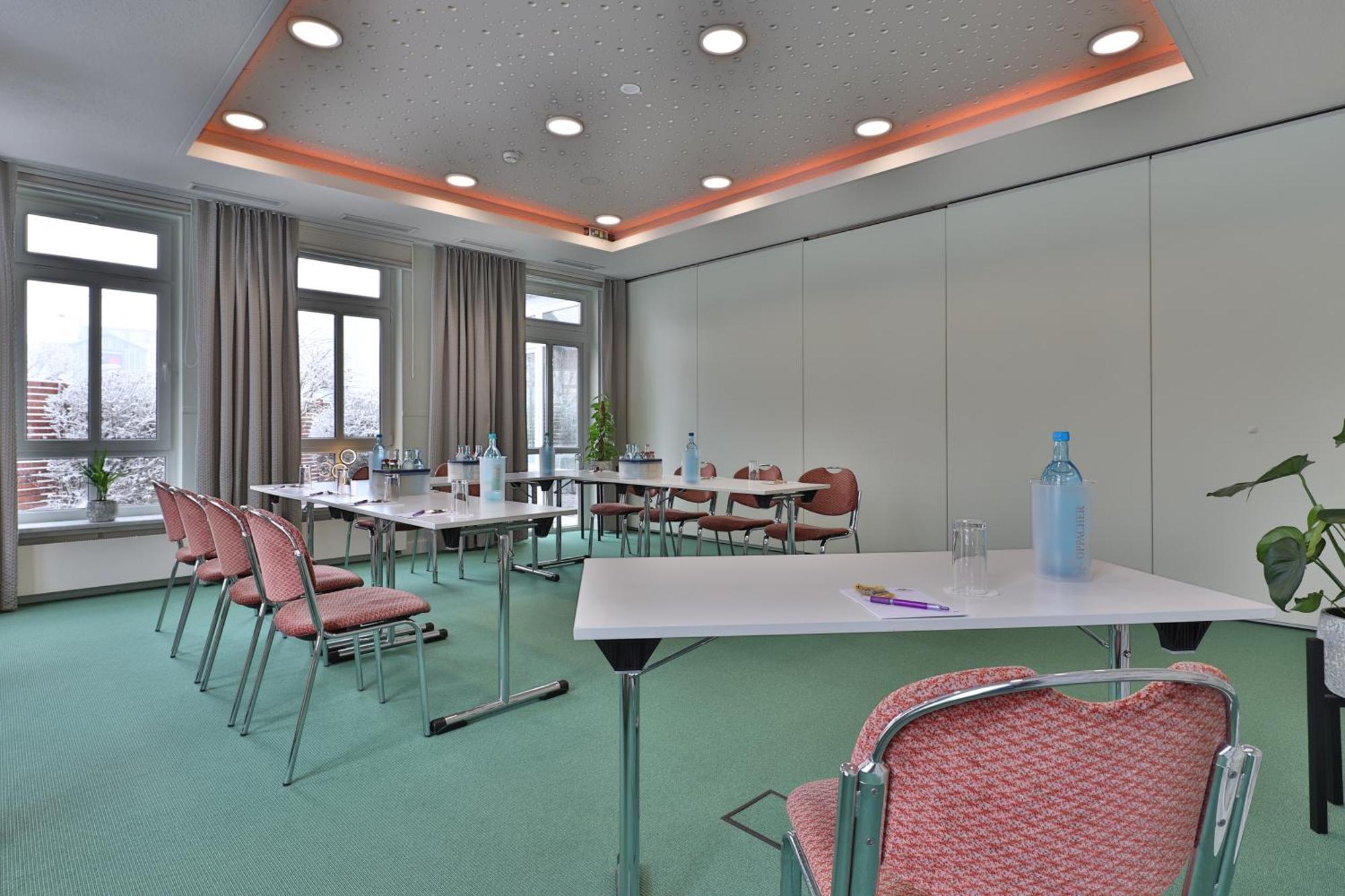 Hotel Neustaedter Hof Schwarzenberg  Bagian luar foto