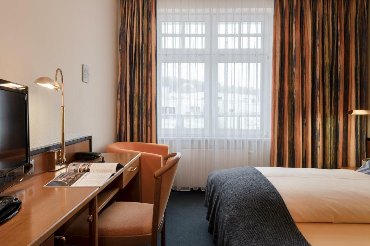 Hotel Neustaedter Hof Schwarzenberg  Bagian luar foto