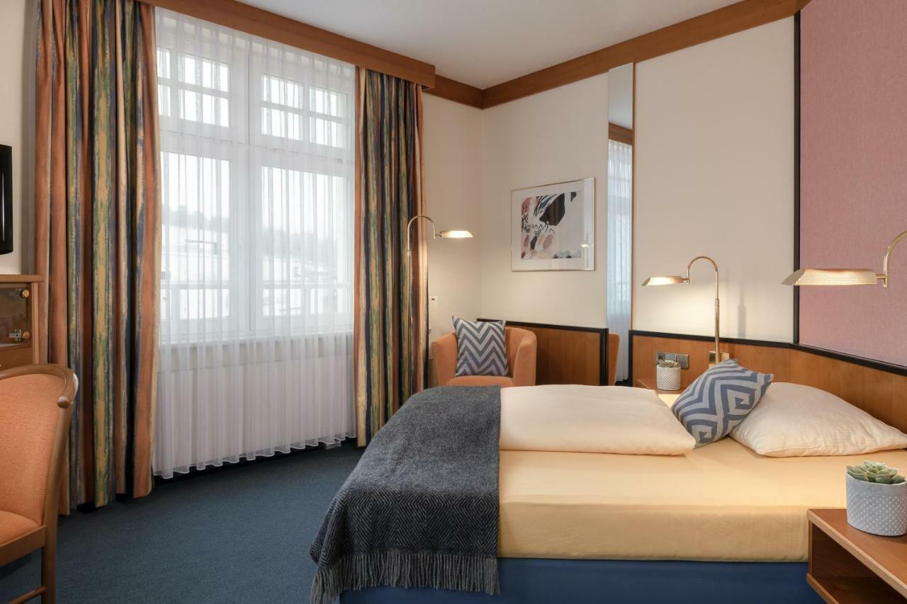 Hotel Neustaedter Hof Schwarzenberg  Bagian luar foto