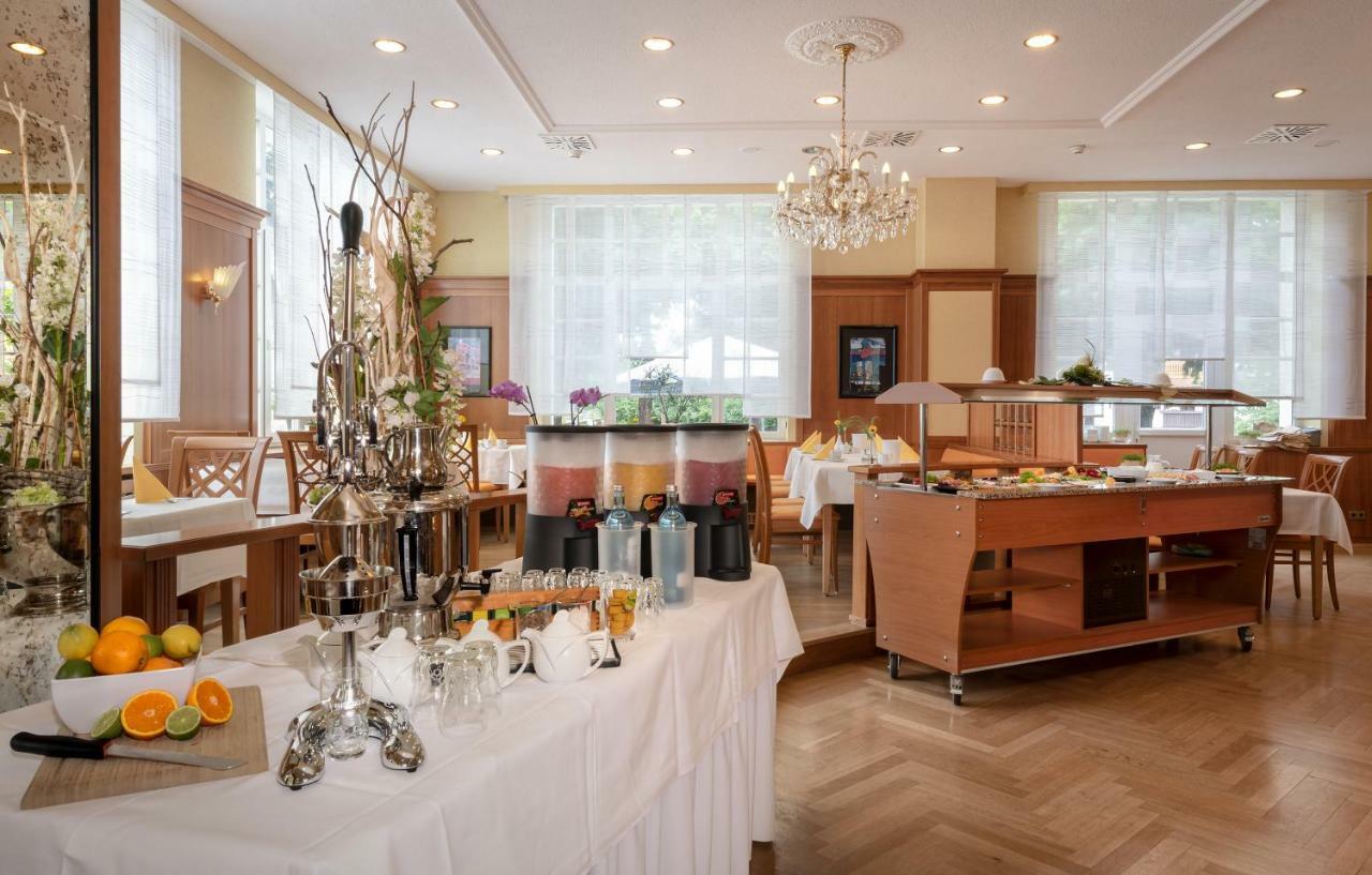 Hotel Neustaedter Hof Schwarzenberg  Bagian luar foto