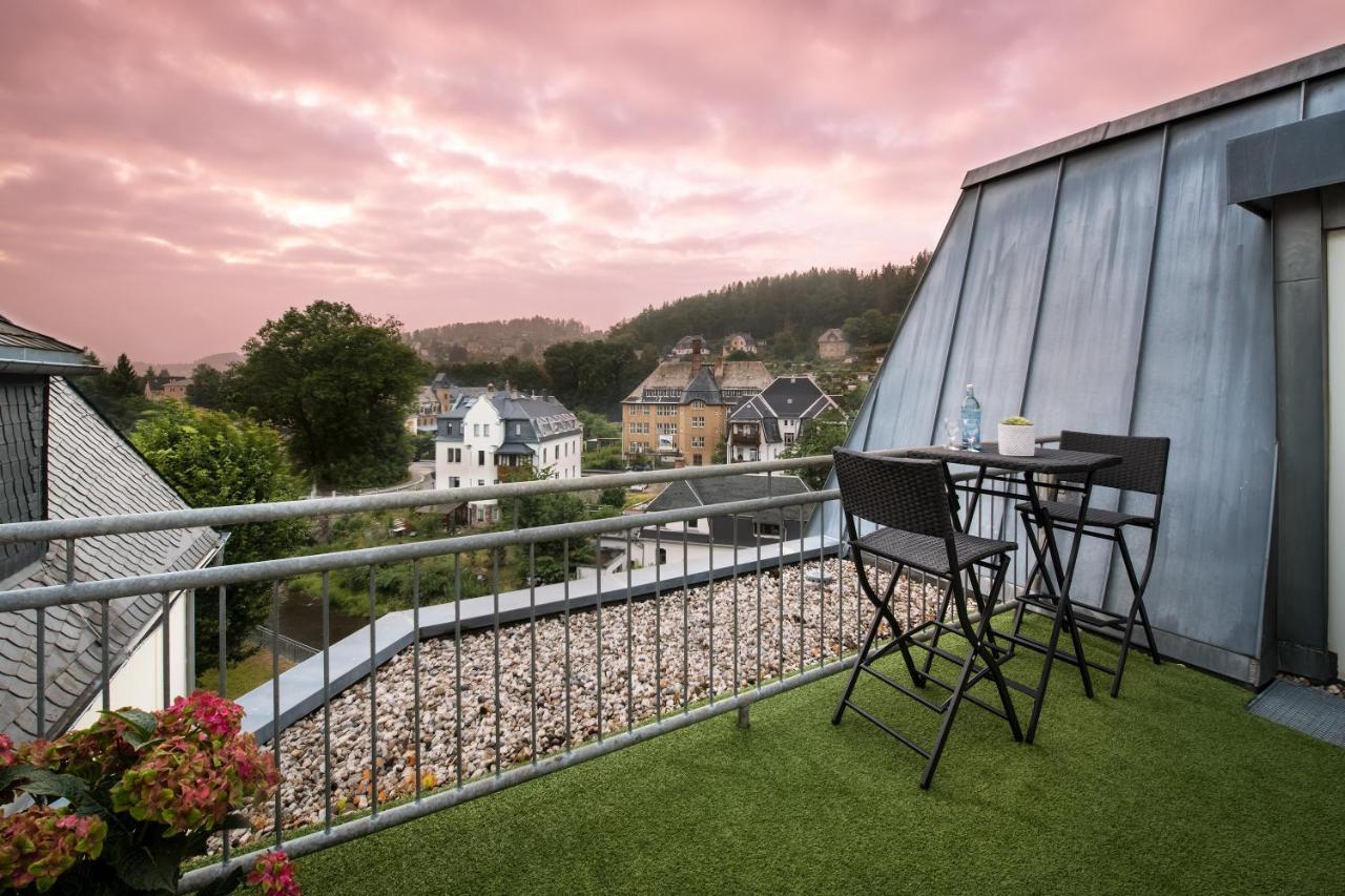 Hotel Neustaedter Hof Schwarzenberg  Bagian luar foto