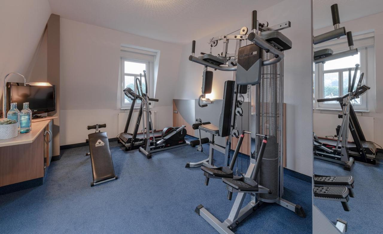 Hotel Neustaedter Hof Schwarzenberg  Bagian luar foto