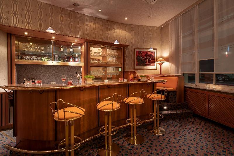 Hotel Neustaedter Hof Schwarzenberg  Bagian luar foto